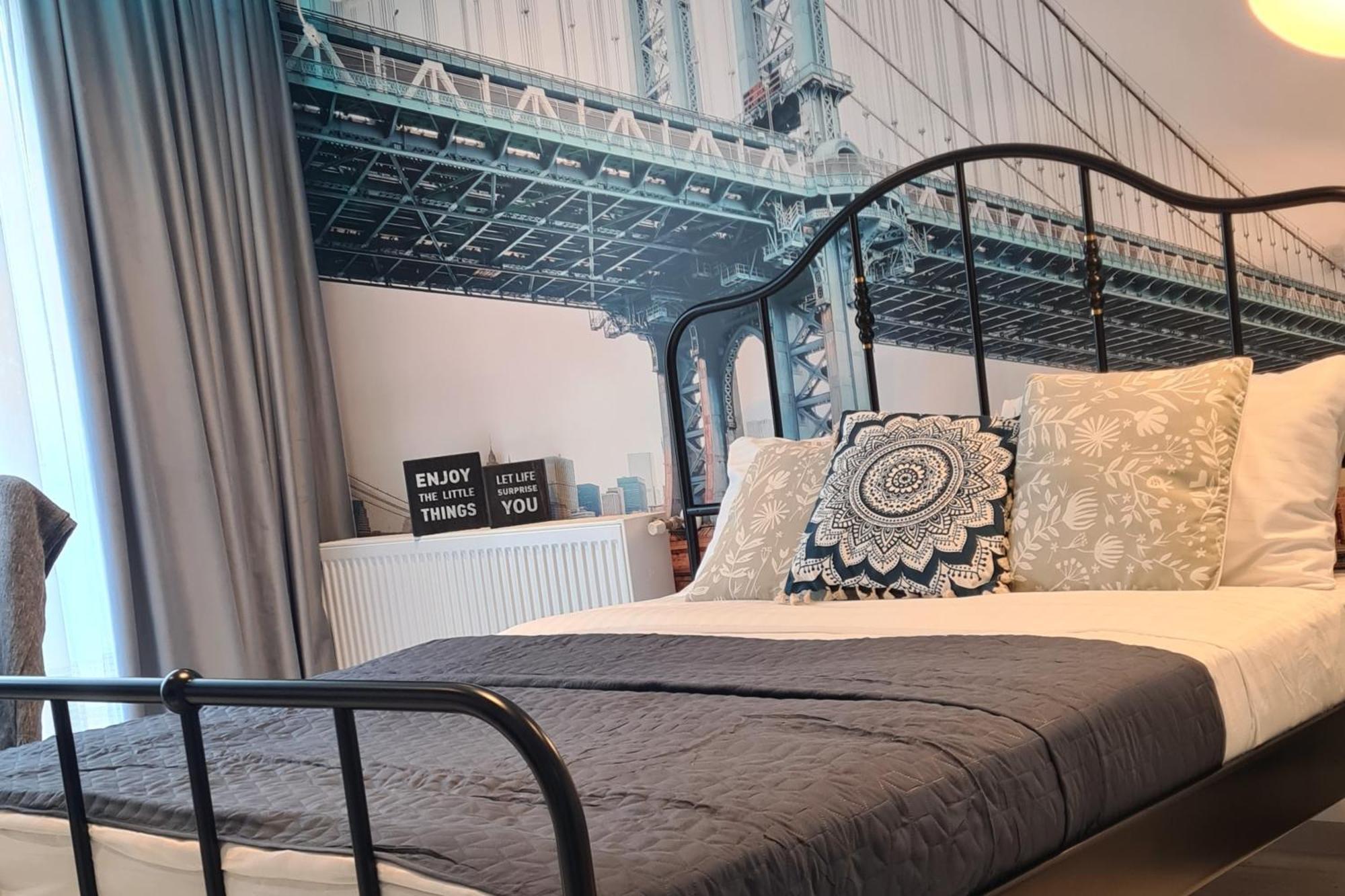 Apartment Bridge 113 - Studio Apartment With Free Parking & Flexible Check-In, Sector 6 Bucharest